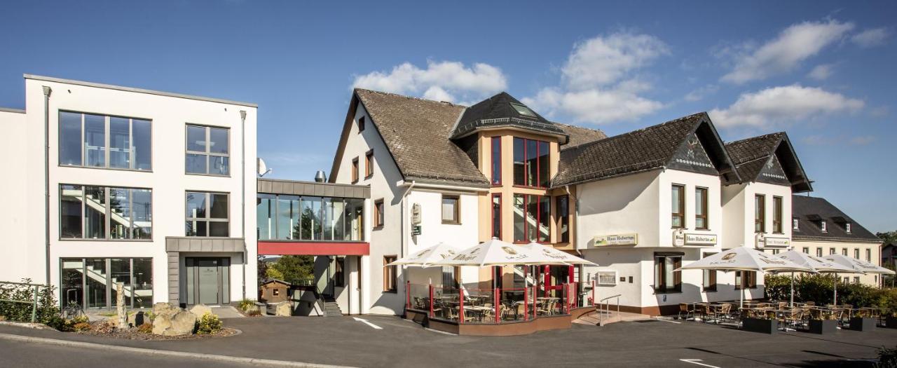 Haus Hubertus Hotel Winterspelt Kültér fotó