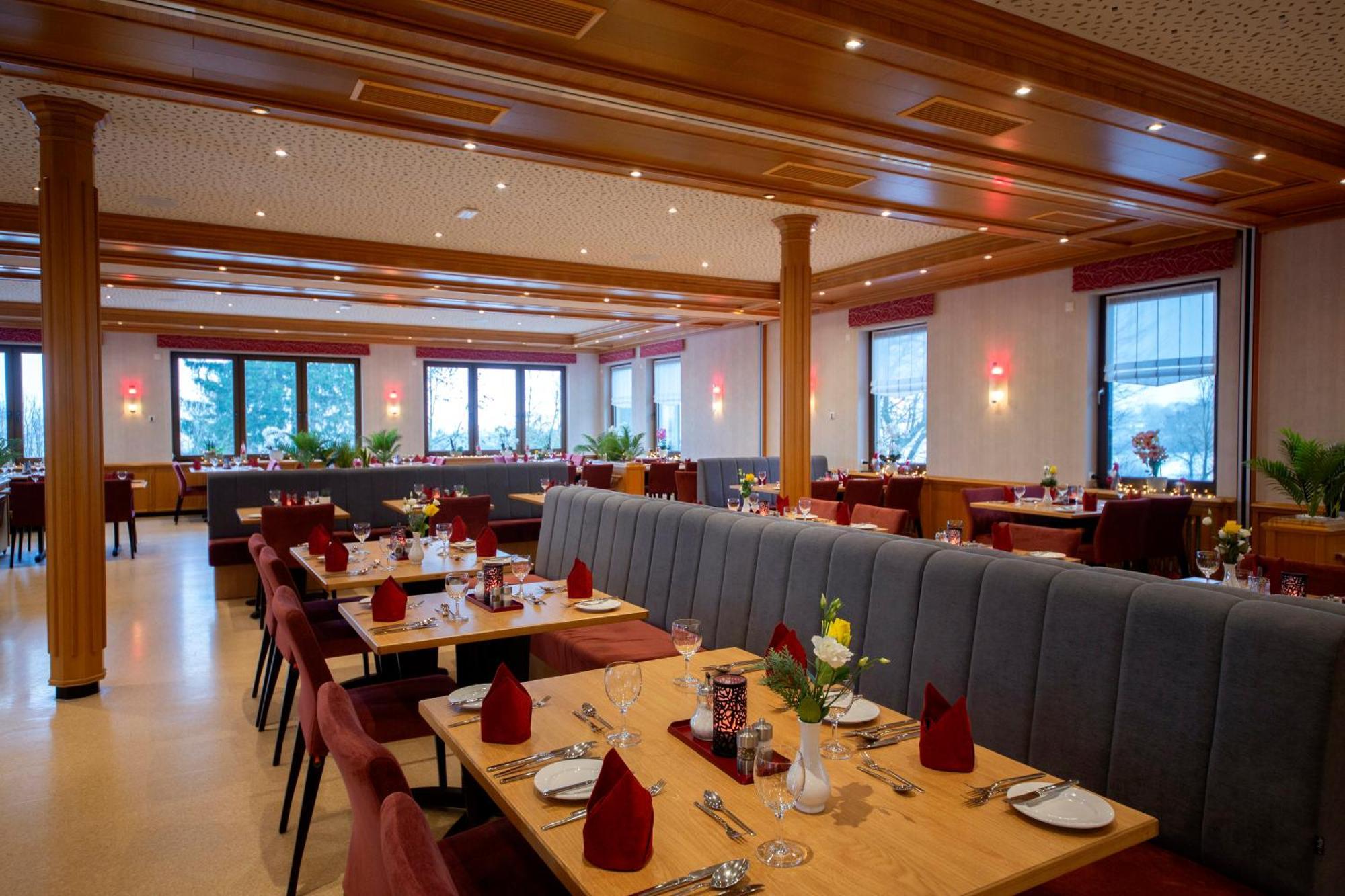 Haus Hubertus Hotel Winterspelt Kültér fotó