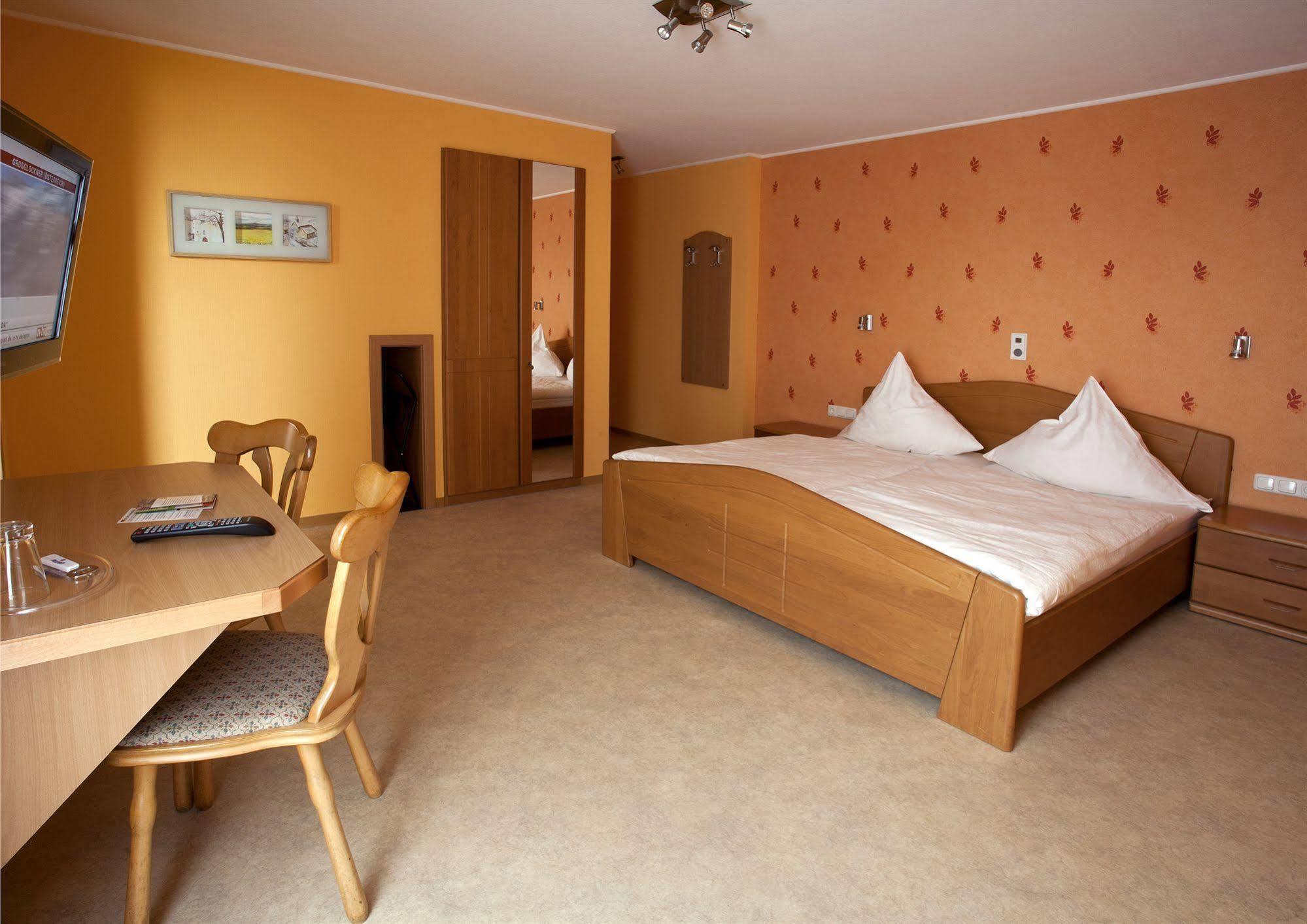 Haus Hubertus Hotel Winterspelt Kültér fotó